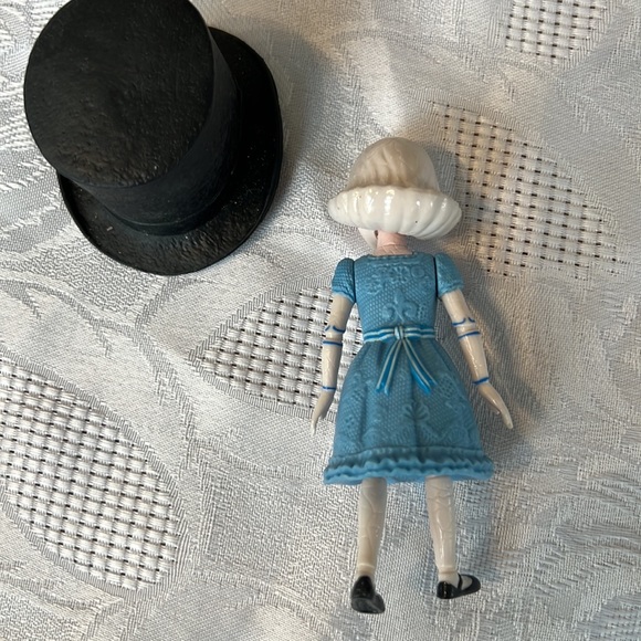 Oz the Great and Powerful Oscar Diggs Barbie type / size doll with China Girl - Picture 5 of 5